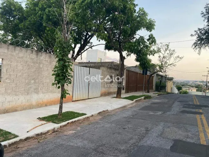 Terreno à venda, 1000m 2, murado, Garças, Belo Horizonte, MG