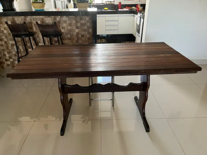 Mesa rústica