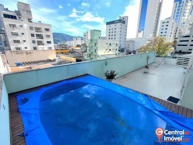 Apartamento Mobiliado com Piscina Privativa para Locação em BC | R$ 6.500,00 +
