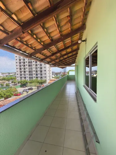 Alugo apartamento no jóquei clube 2 quartos e 2 banheiros
