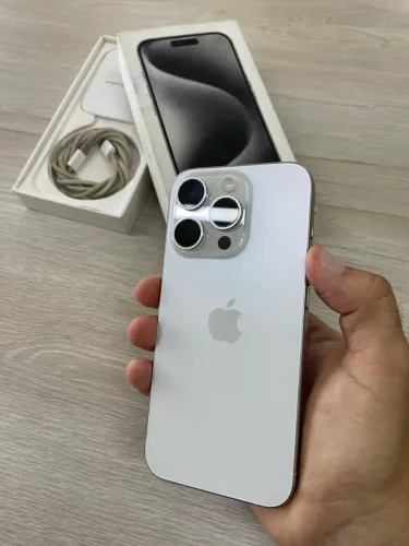 iPhone 15 Pro 256g IMPECÁVEL 
