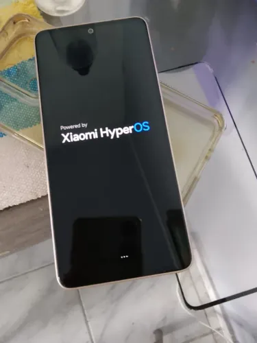 Xiomi hyperOS 13