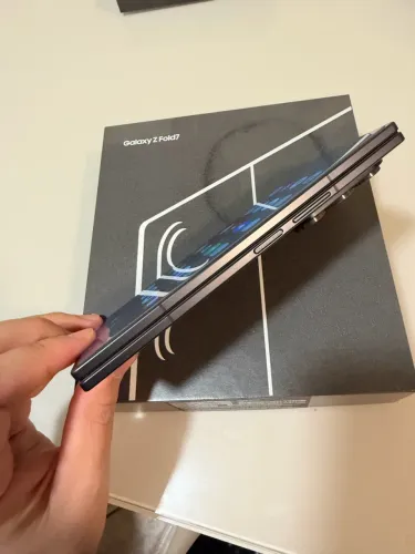 Samsung z fold 7