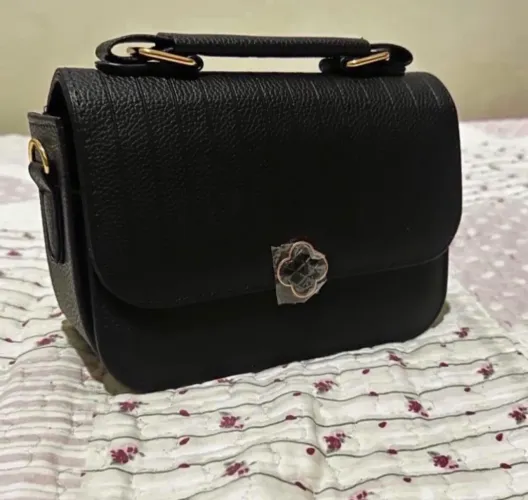 Bolsa preta nova