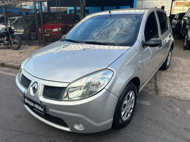 Renault Sandero Authentique Hi-flex 1.0 16V 5P 2009