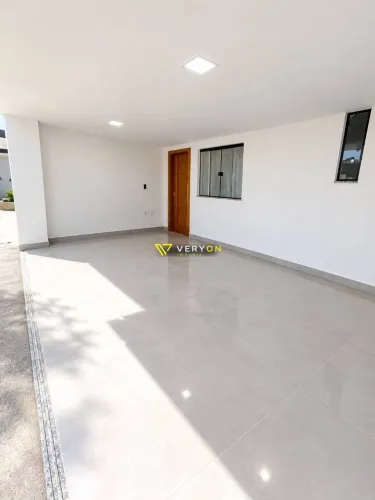 Casa à venda duplex 3 quartos sendo 1 suíte em Santa Paula