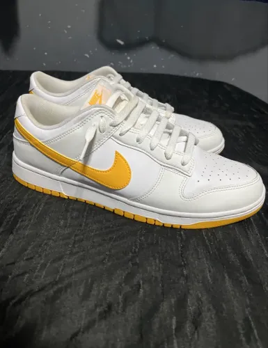 dunk low  white university gold