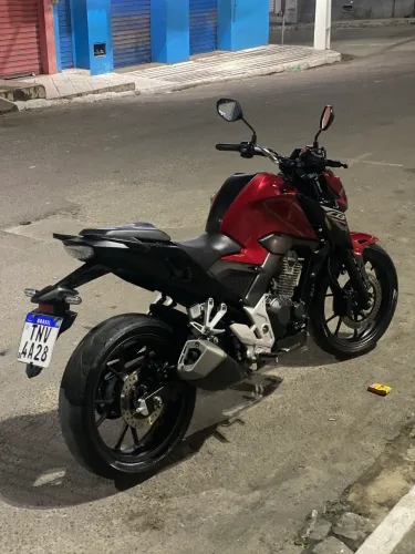 Cb 300f