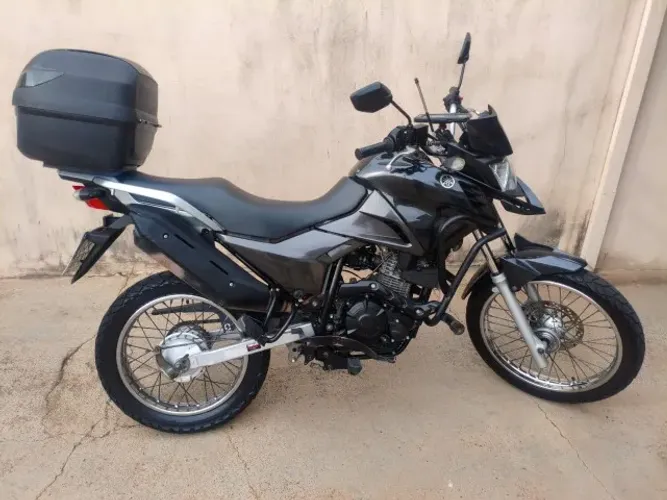Yamaha Crosser 150 S 2018 | Baú + Protetor de Tanque | R$ 11.500