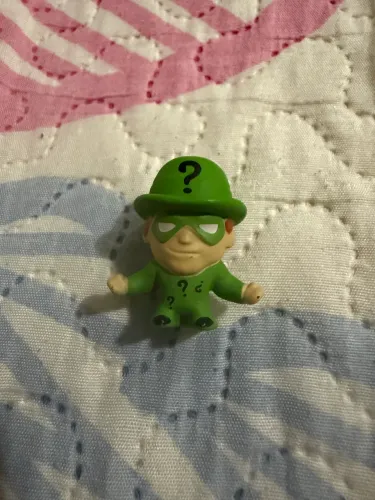 Personagem Charada (em inglês, Riddler), do universo do Batman - Cacau Show