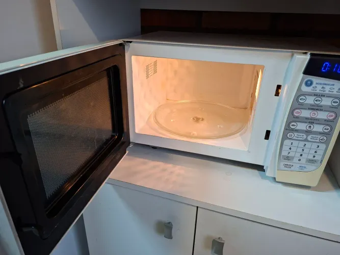 Microondas Electrolux 20 litros