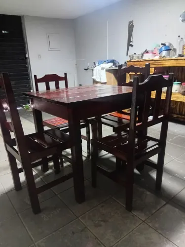 Jogo de Mesa antiga madeira maciça rústico.