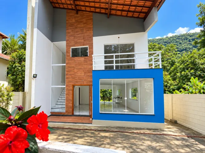 Casa de Condomínio à venda na Alameda Jacy, Granja Guarani, Teresópolis - RJ