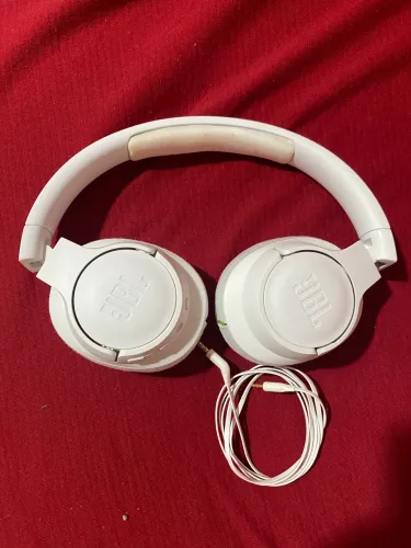 Fone JBL tune 710bt