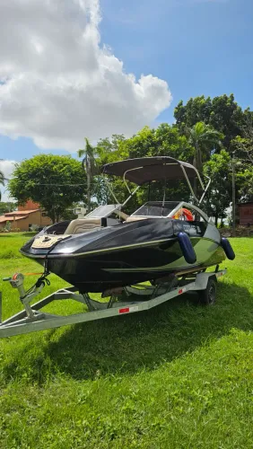 Lancha 18pes motor 115hp estado de nova