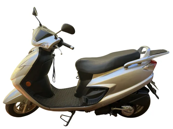Moto Suzuki Burgman