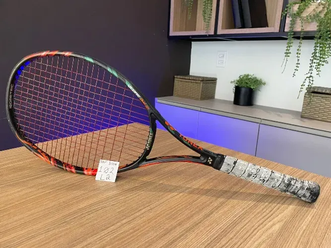 Raquete Yonex VCore Duel G 100" 300g L2 Performance Profissional