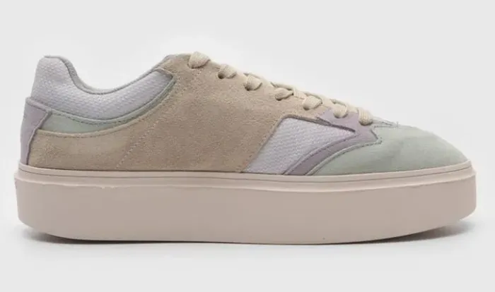 Tênis Colcci feminino 37
