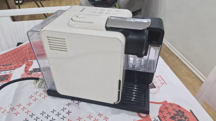 Cafeteira nespresso latissima,função leite não funciona
