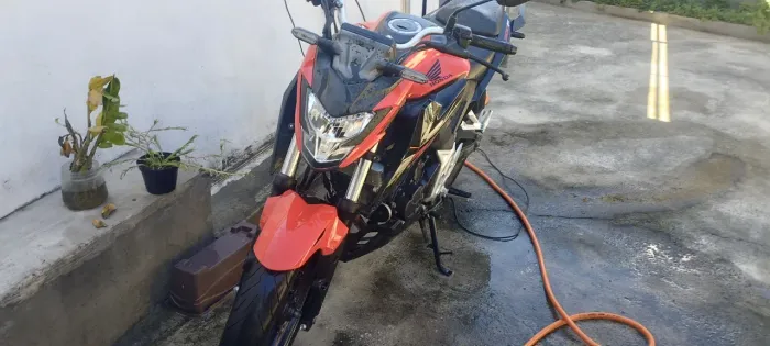 Cb300f - único dono