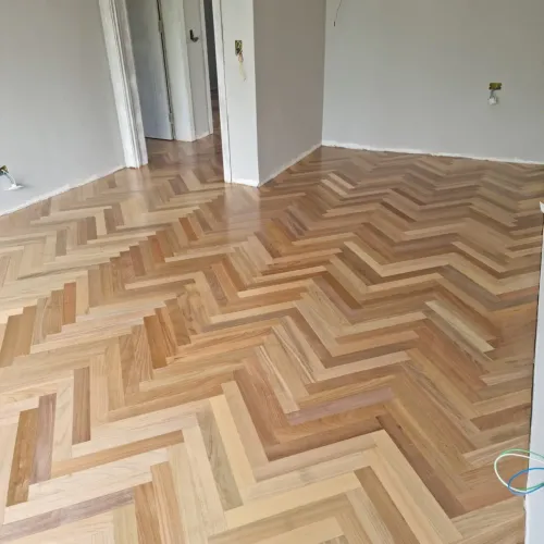 Taco lamparquet de Tauari 6x30x1cm