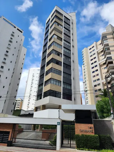 Apartamento com 193m2 no Oxumaré com 3 suítes e 4 vagas, todo reformado, na Ana Bilhar - M