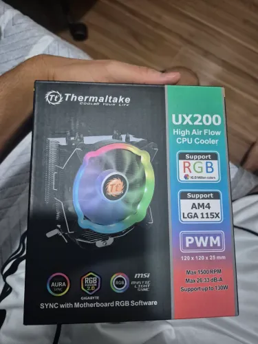 Thermaltake UX200 RGB