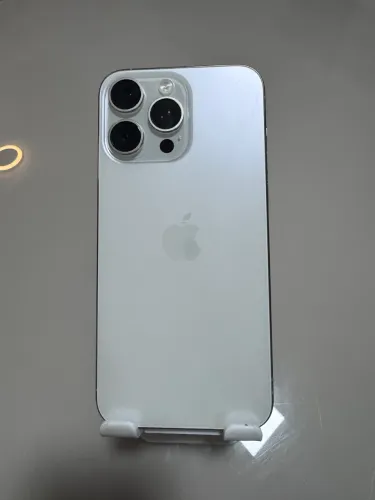 IPHONE 15 PRO MAX 512g