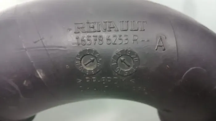 MANGUEIRA CAIXA DE  DE FILTRO DE AR  LOGAN/SANDERO 1.0 3 CILINDROS COM FURO PARA GAS 