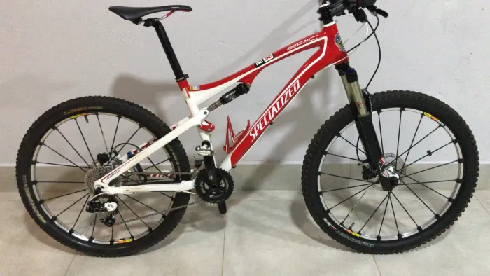 Bike Specialized Epic Comp - (Rodas Mavic + Brain 100%)