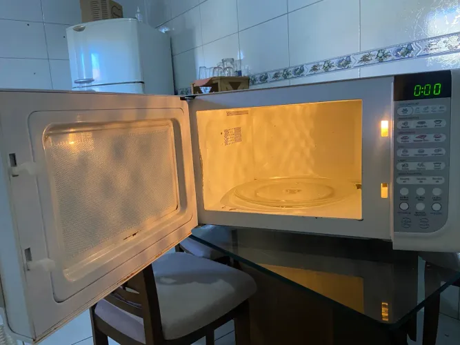 Microondas Electrolux 23 litros