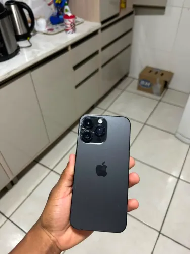 Troco iPhone 14 Pro Max em algo do meu interesse