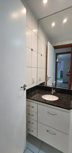 Ótimo apto em Jardim Camburi