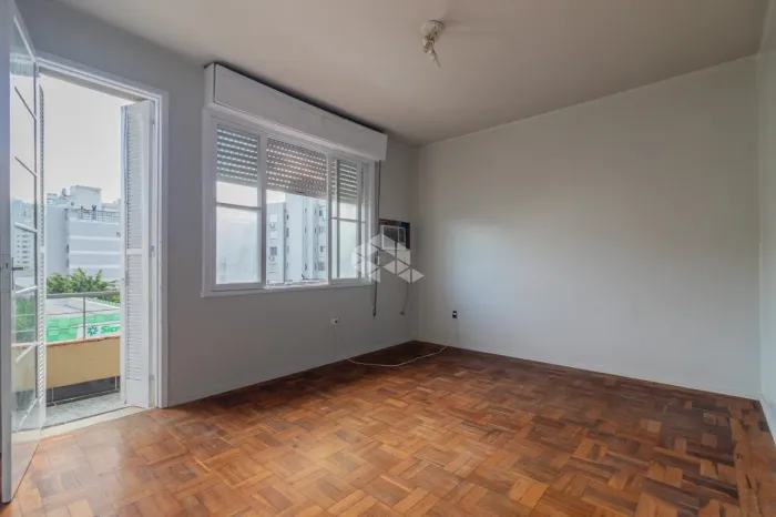 Apartamento de 3 dormitórios, 123 m², de frente com churrasqueira.