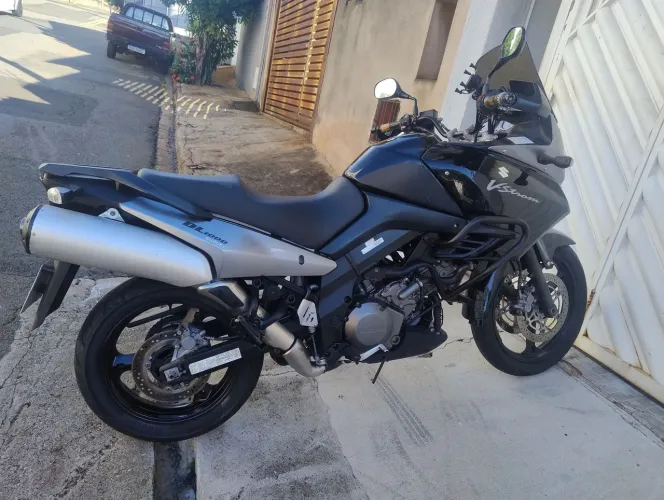 Moto toda revisada