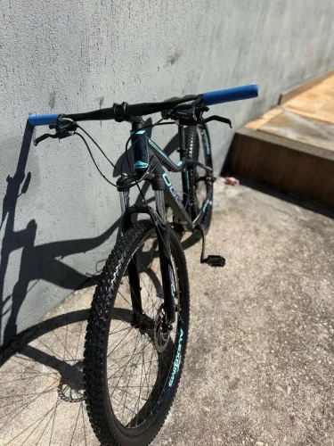 Bike OGGI FLOAT SEMI NOVA
