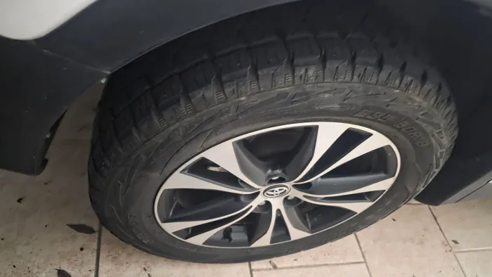 Toyota RAV4 2.5 4X4 16V Aut. 2014