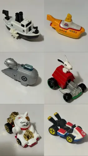 Hot Wheels temáticos