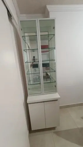 Cristaleira 2 Portas com Espelho 100% Mdf