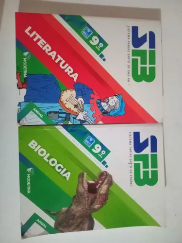 Livros didáticos coleção Farias Brito