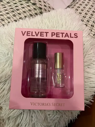 Kit Victoria?s Secret Body Splash e Gloss