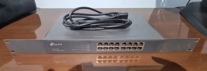 Switch TP-Link TL-SG1016D Switch série 10/100/1000MBPS