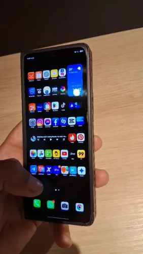 Samsung Galaxy Z Fold 5