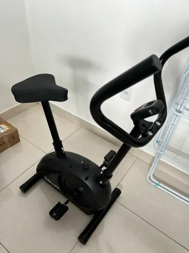 Bicicleta ergométrica NOVA