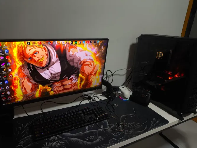 Vendo PC Gamer Forte pra rodar todos seus jogos