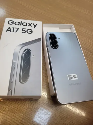 Samsung A17 novo