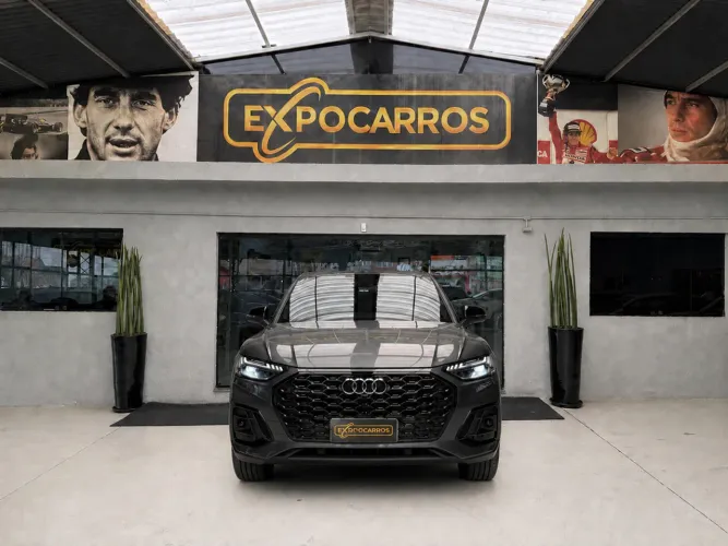 Audi Q5 SB P Black. 2.0 TFSIe S.tr. QT (hib.) 2024