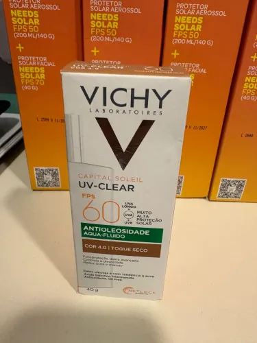 PROTETOR SOLAR FACIAL UV CLEAR FPS60 40G VICHY- cor 4.0 - lacrado