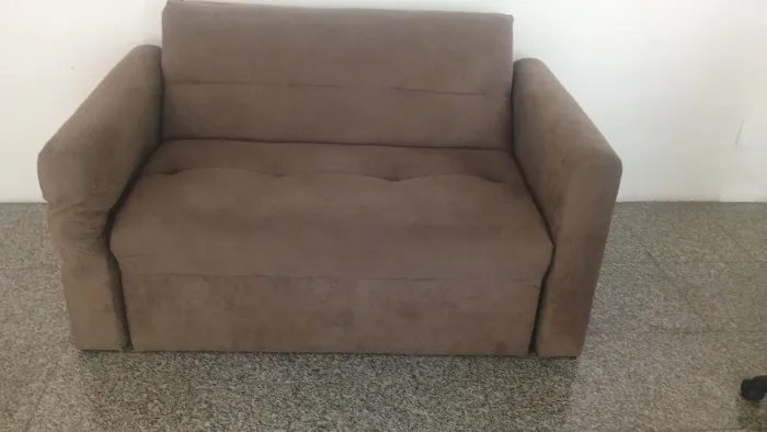Sofá retrátil