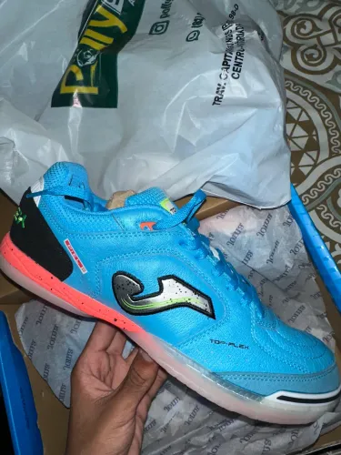 Chuteira de Futsal Joma Top Flex Masculina ?
